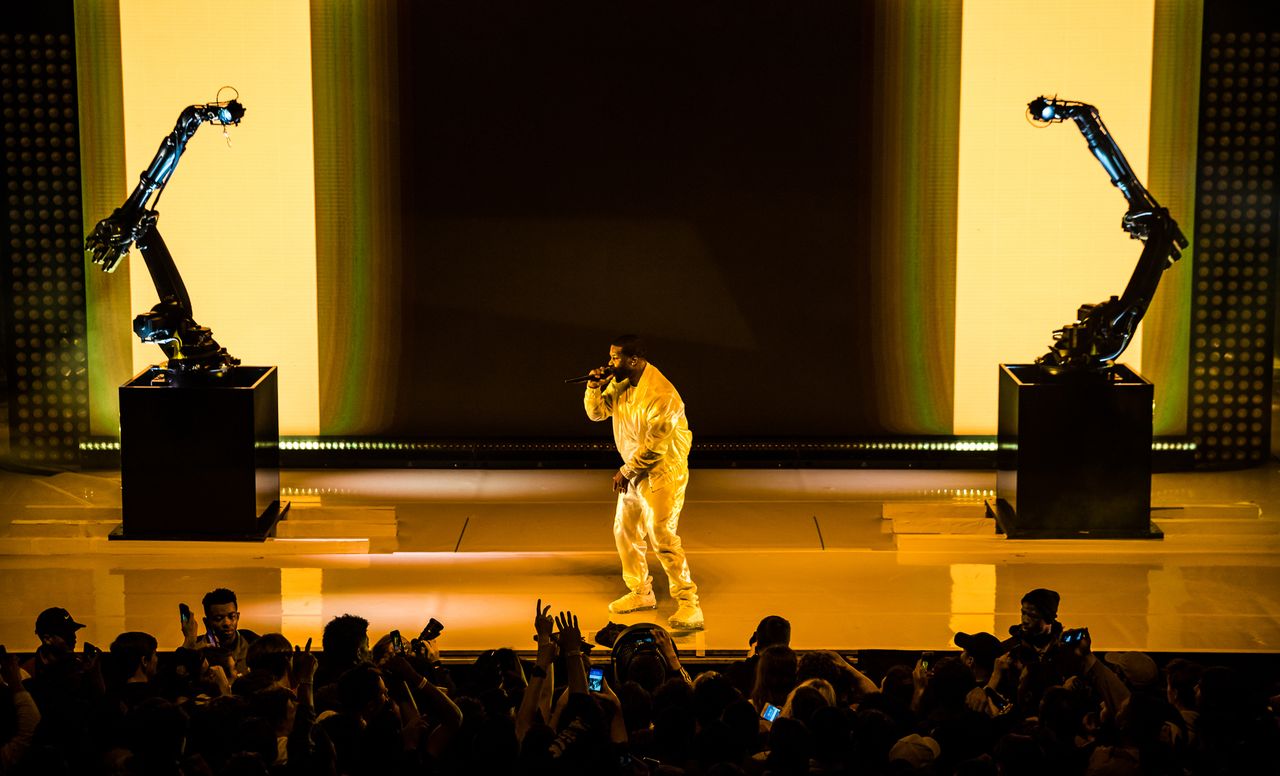 2018, 17